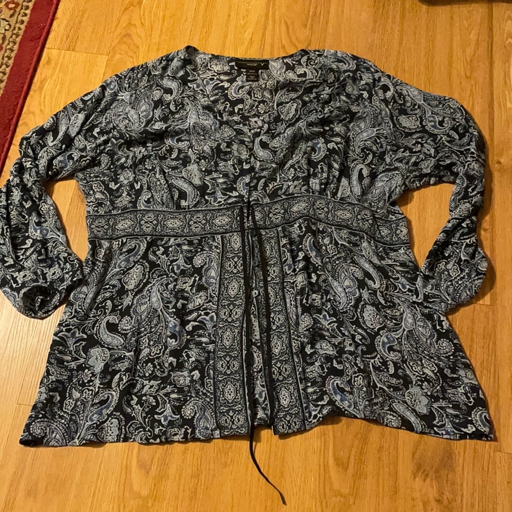 Beautiful women’s top